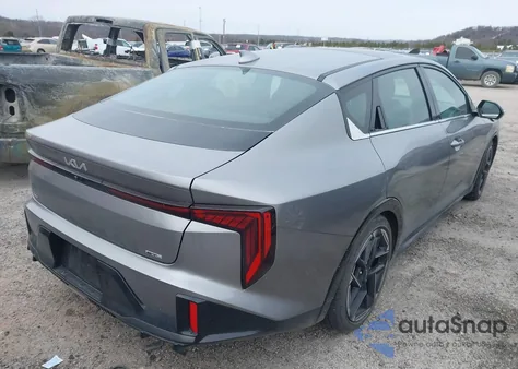 2025 Kia K4 Gt-Line z USA, uszkodzony, nr VIN 3KPFW4DE0SE054804